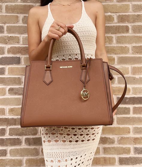 michael kors beige leather purse hope bc|Hope Medium Logo and Leather Satchel .